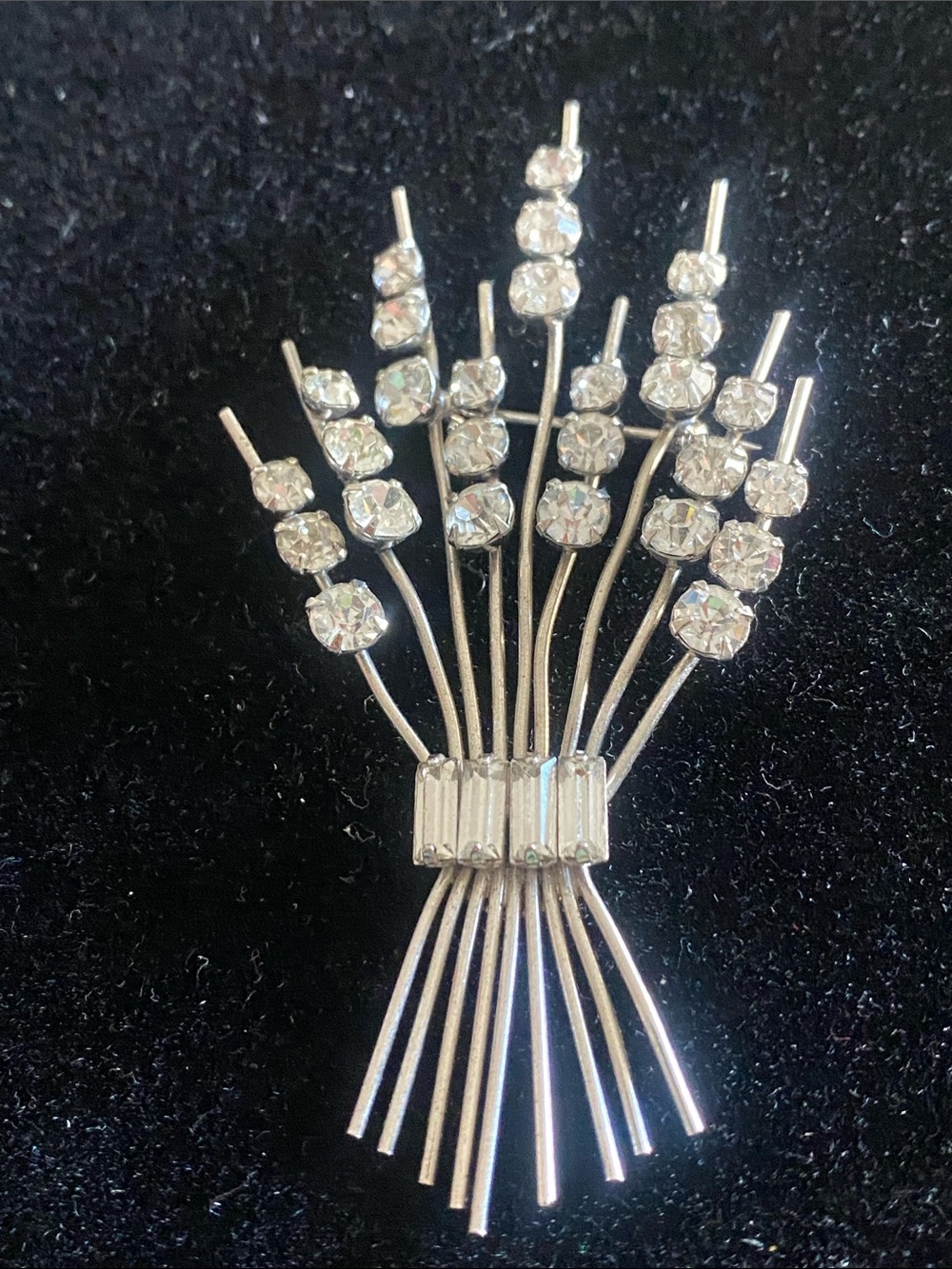 Classic Silver-Tone Clear Crystal Bouquet Brooch - Unbranded